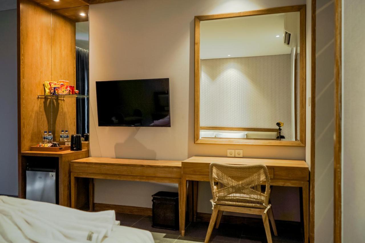 Tabebuya Resto & Resort Kesembu ภายนอก รูปภาพ